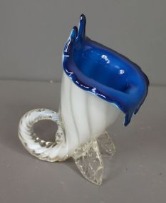 Cornucopia Shape Art Glass Contemporary Vase
