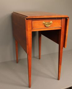 Henkel Harris Co. Drop Leaf Side Table