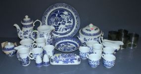  Churchill England Blue and White Willow Set Description: Churchill England Blue and White Willow Set, includes; charger, bowl, covered butter, teapot, sugar, creamer, pitcher, gravy and mugs; total 26 pieces including four tumblers