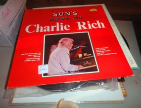  Group of Miscellaneous Records Group of Miscellaneous Records, includes; Charlie Rich, Conway Twitty, Jim Reeves