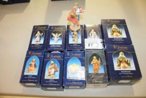  Fontanini Nativity Scene Particial Fontanini Nativity Scene with Eleven Figures; Mary, Loseph, Angel, Shephards, Wise Men; 5" h.