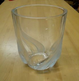  Clear Glass Vase Clear Glass Vase 6 1/2"h.