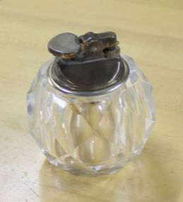  Diamond Pattern Clear Glass Lighter Diamond Pattern Clear Glass Lighter; 3" h.
