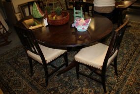  Mahogany Oval Dining Table with Four Chairs Mahogany Oval Dining Table with Four Chairs