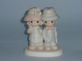  God Bless Our Family Cedar Tree Mark. Serial 100498. Release Date 1987. Retired 1999.