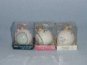  Wishing You The Sweetest Christmas AND Love Is The Best Gift Of All AND Tell Me The Story Of Jesus Wishing You The Sweetest Christmas: No Mark. Serial 251380-- Love Is The Best Gift Of All: No Mark. Serial 241369-- Tell Me The Story Of Jesus: N