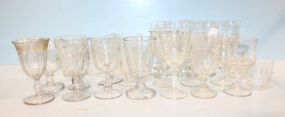  Group of Glasses in Various Sizes Approx. 32 Glasses