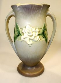 Roseville Gardenia Vase