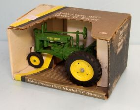 John Deere 1937 replica model "G" tractor