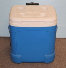 Igloo Rolling Cooler