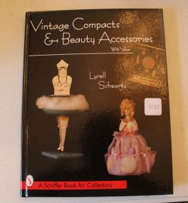 Vintage Compacts & Beauty Accessories
