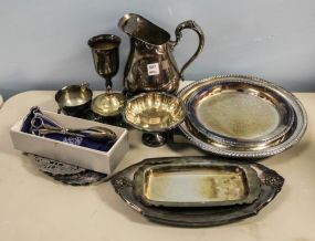 Group of Silverplate Pieces