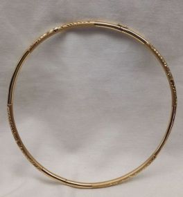 One Stamped 18KT Yellow Gold Lady's Cast and Hand Assembled 4mm Thick and 16" Long Collar Necklace
