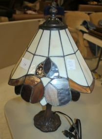 Stained Glass Lamp 10" shade, 13" h.