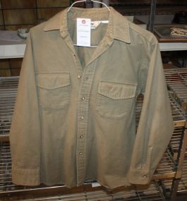 Duxbak Long Sleeve Button-Up Medium