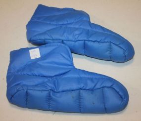 Walls "Blizzard-Pruf" Feet Insulators Large