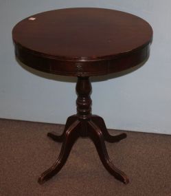 Vintage Round Duncan Phyfe Style Table 23"dia., 27"h.