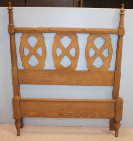 Twin Size Bed (Headboard & Footboard) NO RAILS 50"h