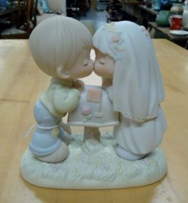 Precioud Moments Sealed with a kiss 5 1/2"h