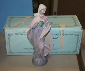 Lladro 13"h Madonna