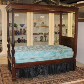 Precious Moments A reflection of his love 4 1/2"h.