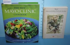 Precious Moments Wedding Cake Music Box