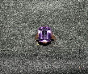 Ladies 14 kt. Gold Ring with Oval Cut Andalvsite Set