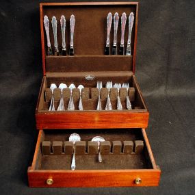 Reed and Barton Sterling, English Provencial Pattern