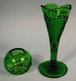 Two Pieces of Heisey Emerald "Pineapple & Fan": Rose Bowl and Vase