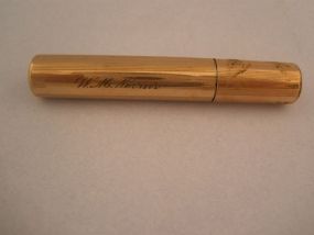 Small cylinder-shaped Lighter