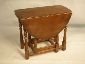 Walnut Drop-leaf Table