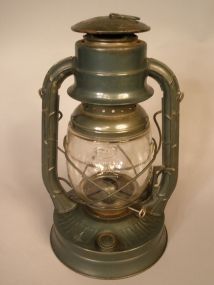 Dietz #2 D-lite Railroad Lantern