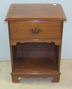 Single Drawer Maple Bracket Foot Night Stand