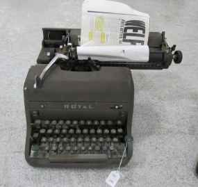 Vintage Royal Type Writer