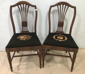 Pair of Sheraton Style Dinning Side Chairs
