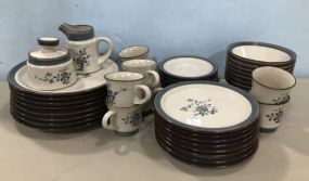 Noritake Stoneware "Pleasure" Set