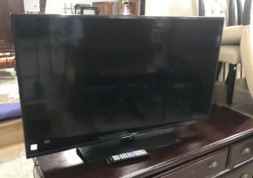 Samsung 47" Flat Screen TV