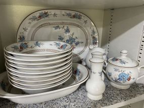 Versatone Nuritlee "Blufleur" China Set
