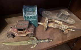 Group of Vintage Collectibles