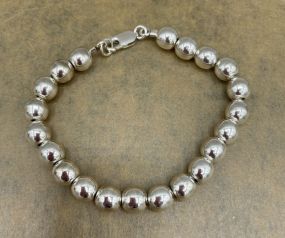 Woman's Sterling .925 "21x" Bead Navajo Pearl Bracelet