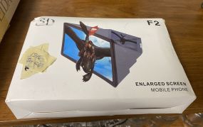 3D Enlarged Screen Mobile Phone