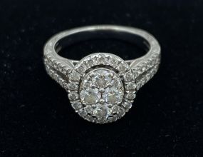 14k White Gold Ladies .60ctw Center Oval Cluster Diamond Ring SZ: 7.5