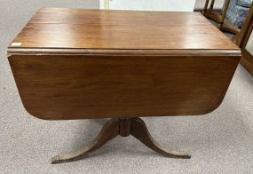 Duncan Phyfe Mahogany Drop Leaf Table