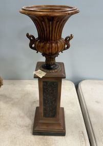 China Resin Small Urn Stand