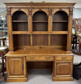 Large 20th Century Traditional style Office Credenza hutch