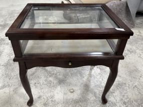 Queen Anne Cherry Curio Side Table