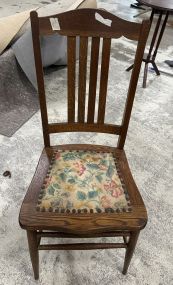 Traditional Oak Vintage Side Chair