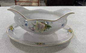 Nippon Gravy and Blue Covered Bowl