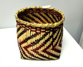 7 1/2"h., 8 1/2"dia Choctaw Hand Woven Basket