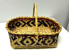 10"h., 14"w Choctaw Hand Woven Basket Single-handle